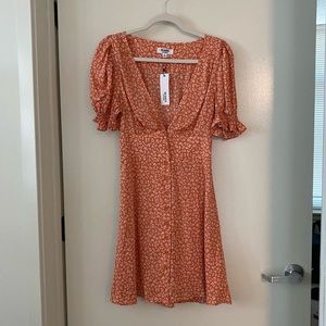 NWT BB Dakota “Honeypie” Dress